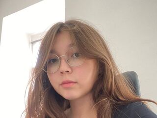 MaxineHessey's Live cam roleplay Profile Image